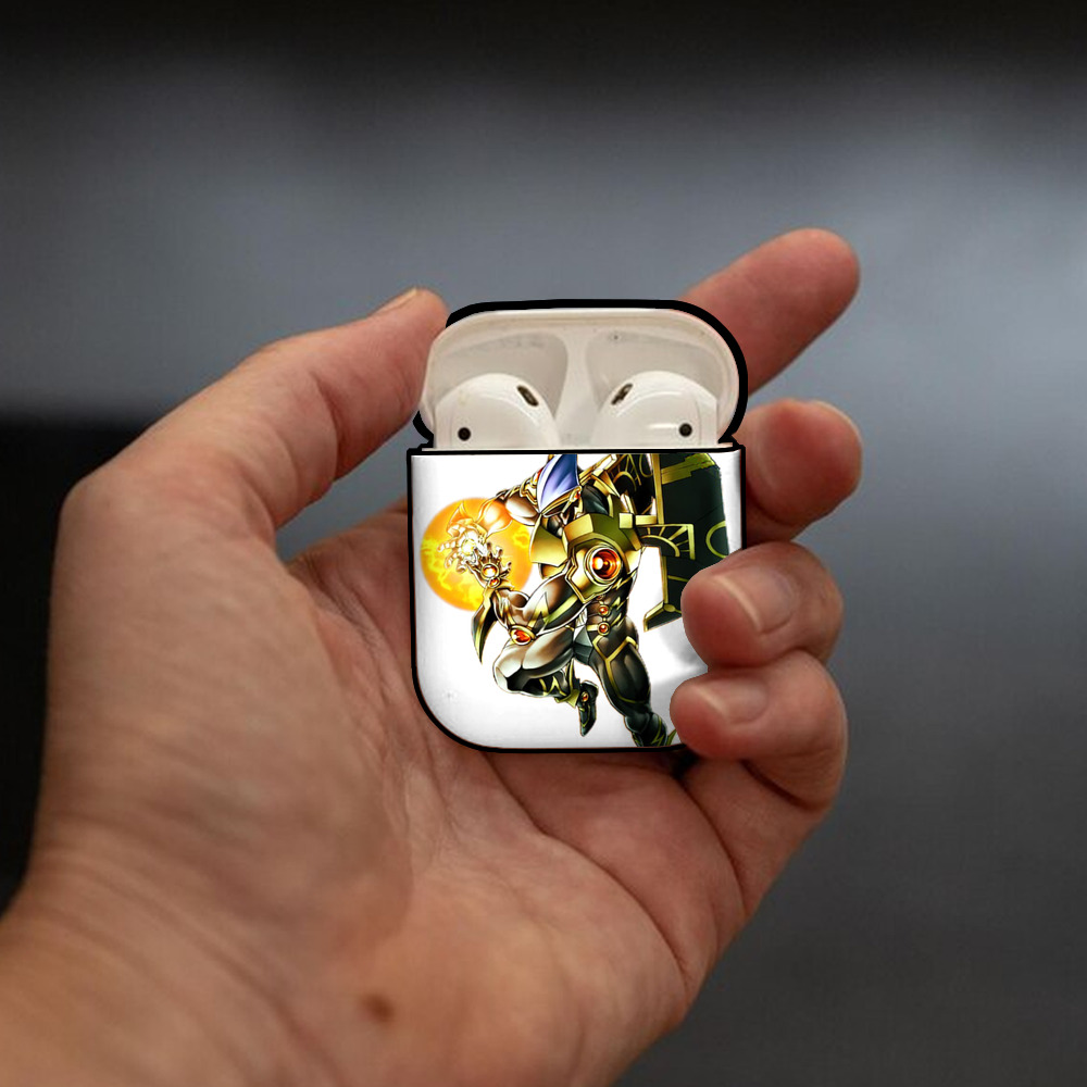 遊☆戯☆王 Yu-Gi-Oh! AirPods 第2世代保護ケース ハードシェル ブラック 耐衝撃・防指紋・カラビナ付き