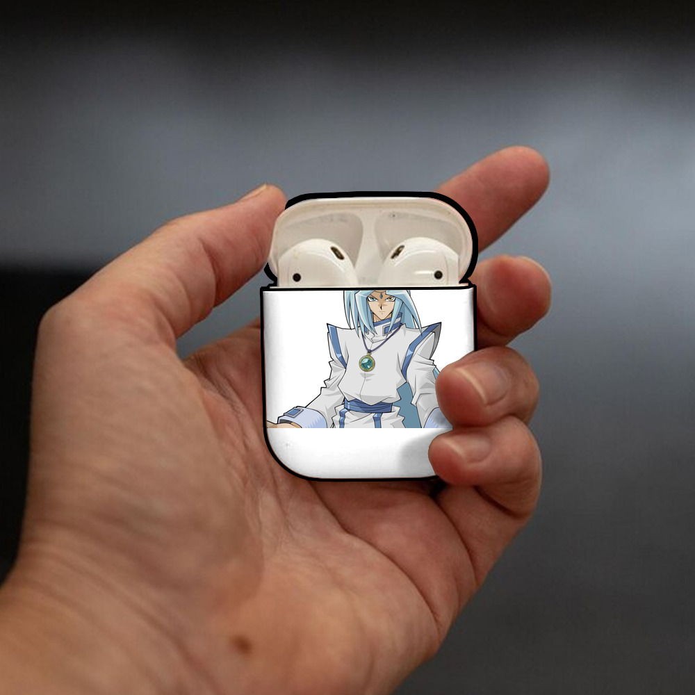 遊☆戯☆王 Yu-Gi-Oh! AirPods 第2世代保護ケース ハードシェル ブラック 耐衝撃・防指紋・カラビナ付き