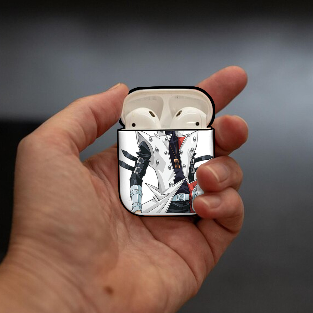 遊☆戯☆王 Yu-Gi-Oh! AirPods 第2世代保護ケース ハードシェル ブラック 耐衝撃・防指紋・カラビナ付き