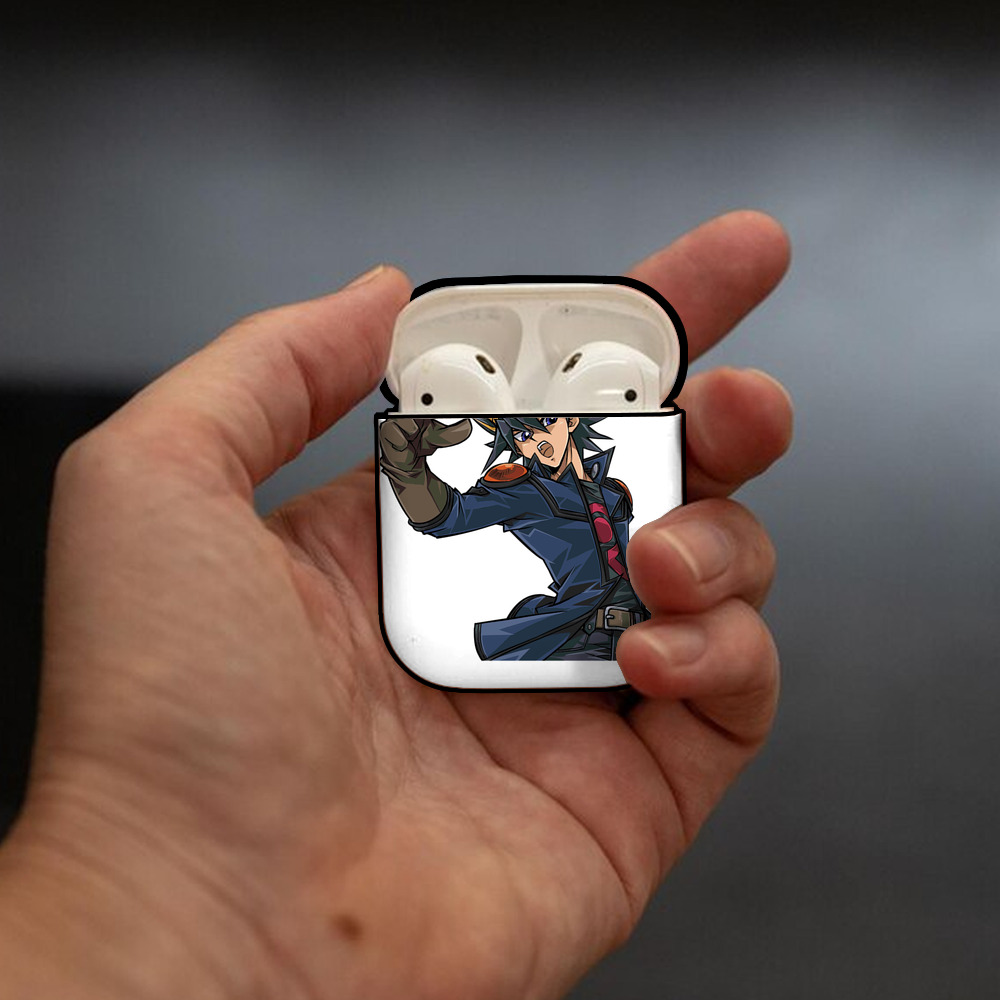 遊☆戯☆王 Yu-Gi-Oh! AirPods 第2世代保護ケース ハードシェル ブラック 耐衝撃・防指紋・カラビナ付き