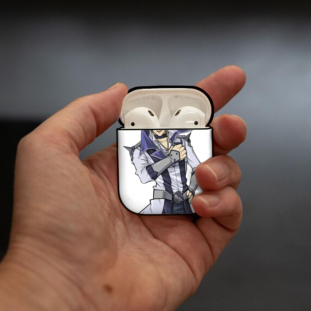 遊☆戯☆王 Yu-Gi-Oh! AirPods 第2世代保護ケース ハードシェル ブラック 耐衝撃・防指紋・カラビナ付き