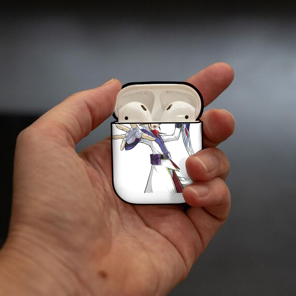 遊☆戯☆王 Yu-Gi-Oh! AirPods 第2世代保護ケース ハードシェル ブラック 耐衝撃・防指紋・カラビナ付き