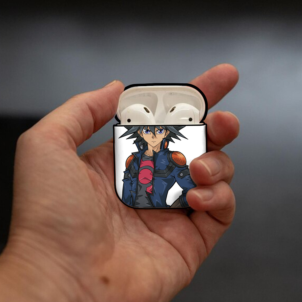 遊☆戯☆王 Yu-Gi-Oh! AirPods 第2世代保護ケース ハードシェル ブラック 耐衝撃・防指紋・カラビナ付き