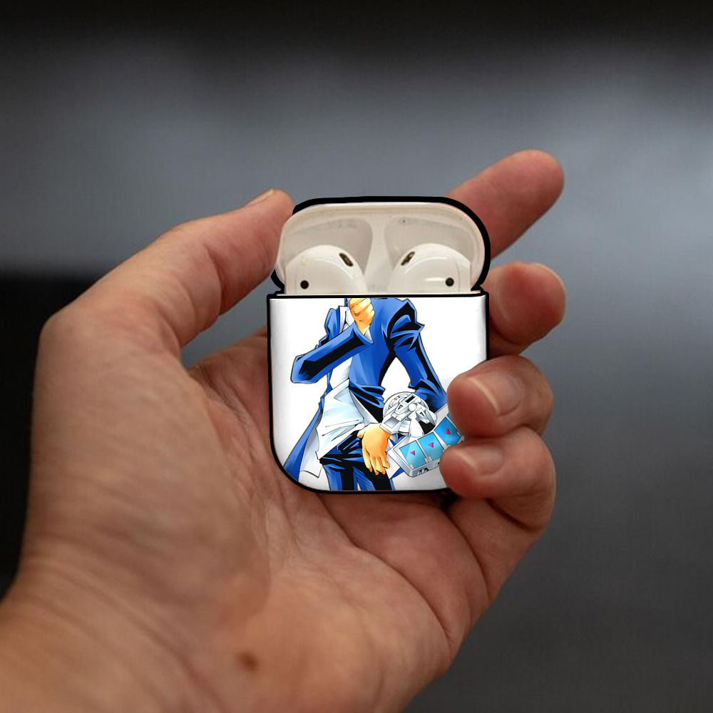 遊☆戯☆王 Yu-Gi-Oh! AirPods 第2世代保護ケース ハードシェル ブラック 耐衝撃・防指紋・カラビナ付き