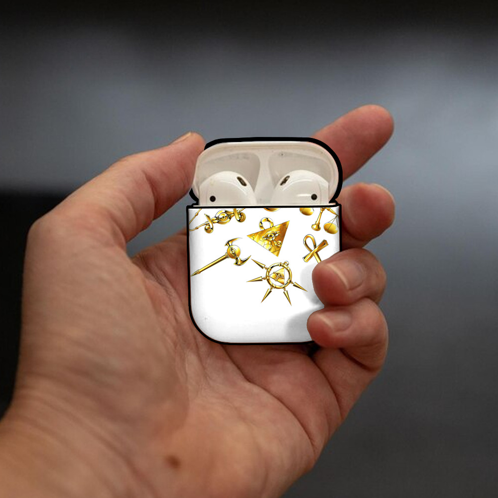 遊☆戯☆王 Yu-Gi-Oh! AirPods 第2世代保護ケース ハードシェル ブラック 耐衝撃・防指紋・カラビナ付き
