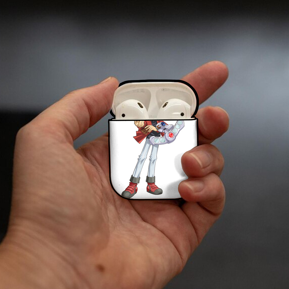 遊☆戯☆王 Yu-Gi-Oh! AirPods 第2世代保護ケース ハードシェル ブラック 耐衝撃・防指紋・カラビナ付き