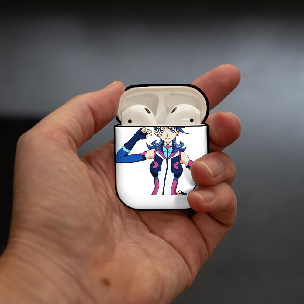 遊☆戯☆王 Yu-Gi-Oh! AirPods 第2世代保護ケース ハードシェル ブラック 耐衝撃・防指紋・カラビナ付き