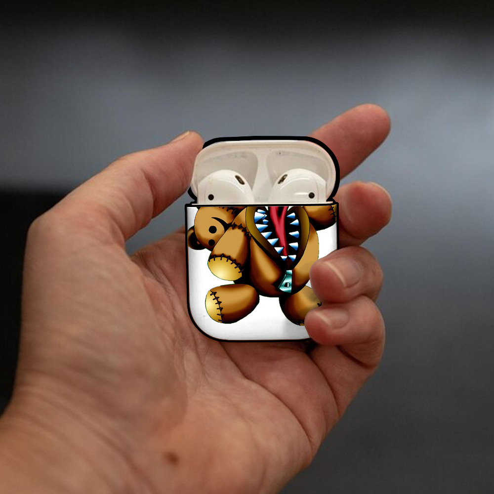 遊☆戯☆王 Yu-Gi-Oh! AirPods 第2世代保護ケース ハードシェル ブラック 耐衝撃・防指紋・カラビナ付き