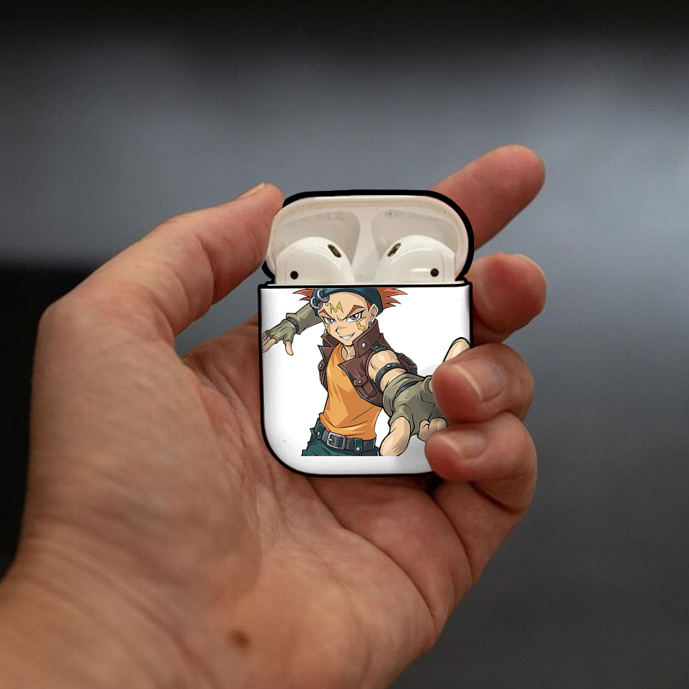 遊☆戯☆王 Yu-Gi-Oh! AirPods 第2世代保護ケース ハードシェル ブラック 耐衝撃・防指紋・カラビナ付き