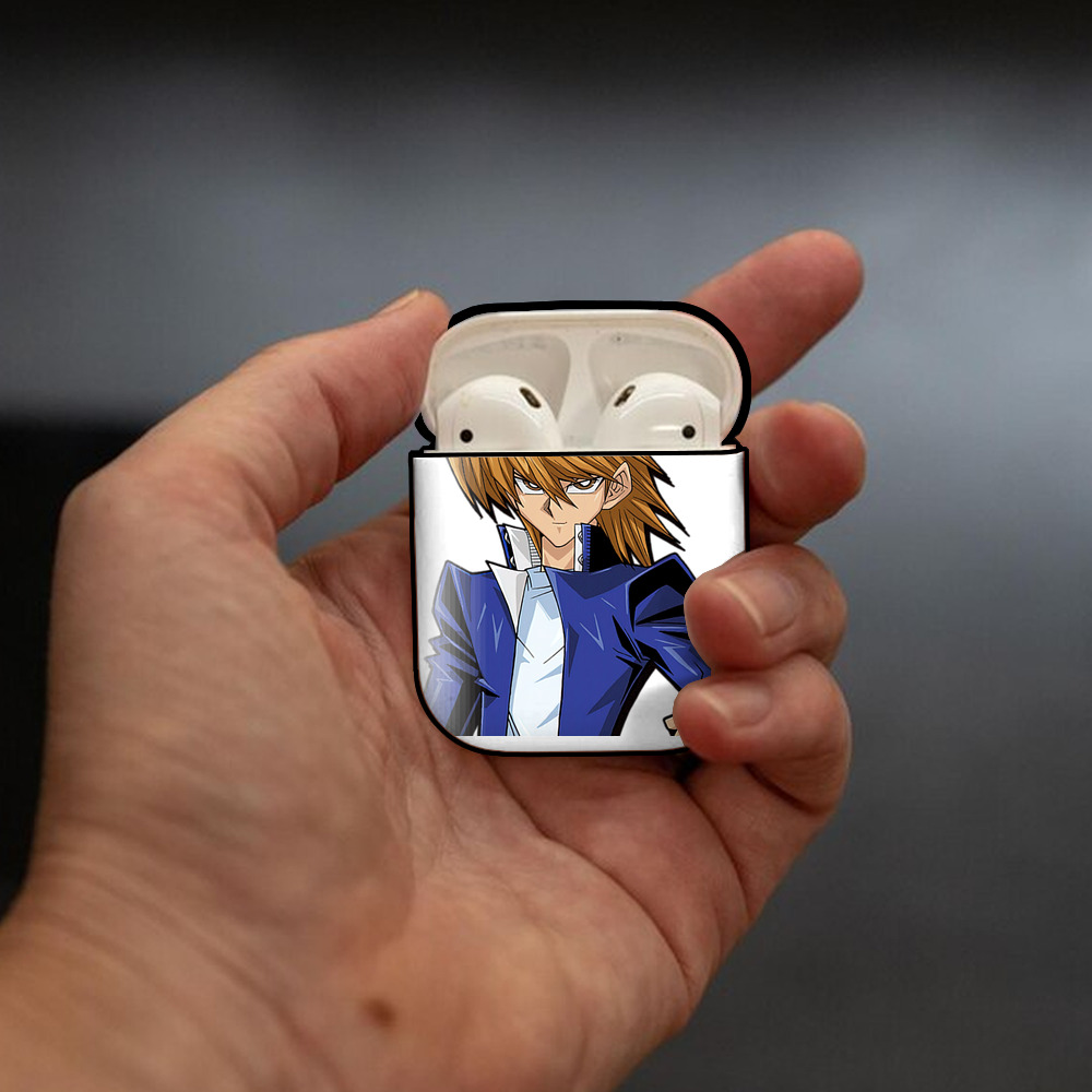 遊☆戯☆王 Yu-Gi-Oh! AirPods 第2世代保護ケース ハードシェル ブラック 耐衝撃・防指紋・カラビナ付き