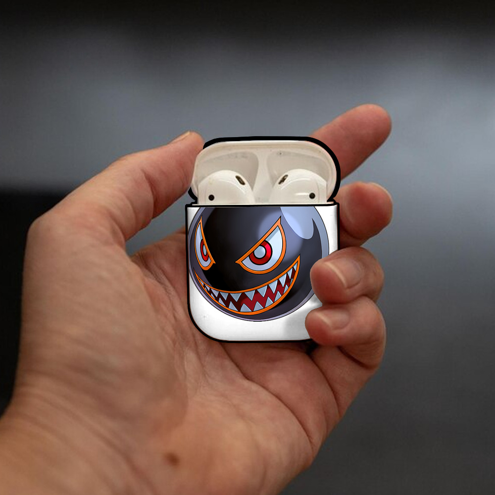遊☆戯☆王 Yu-Gi-Oh! AirPods 第2世代保護ケース ハードシェル ブラック 耐衝撃・防指紋・カラビナ付き