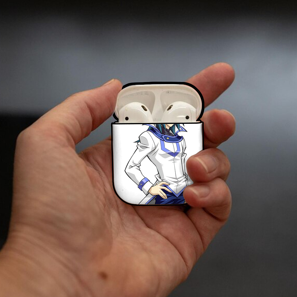 遊☆戯☆王 Yu-Gi-Oh! AirPods 第2世代保護ケース ハードシェル ブラック 耐衝撃・防指紋・カラビナ付き