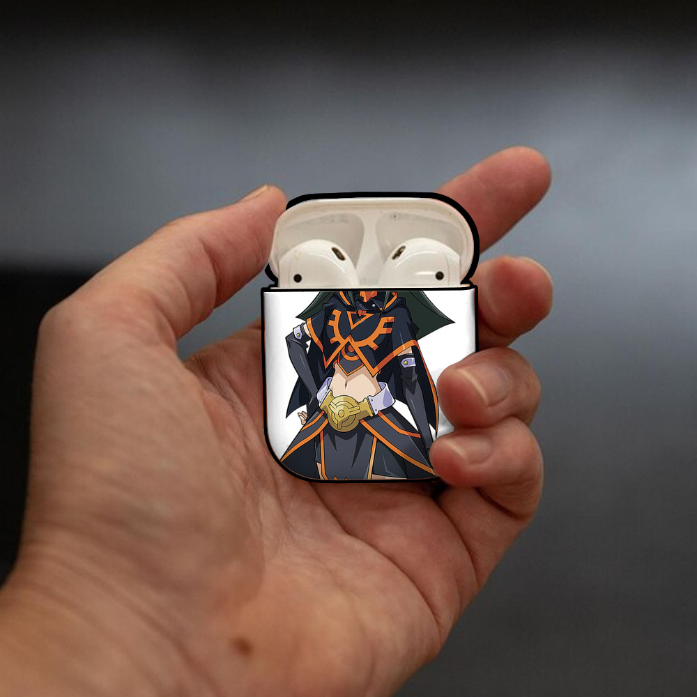 遊☆戯☆王 Yu-Gi-Oh! AirPods 第2世代保護ケース ハードシェル ブラック 耐衝撃・防指紋・カラビナ付き