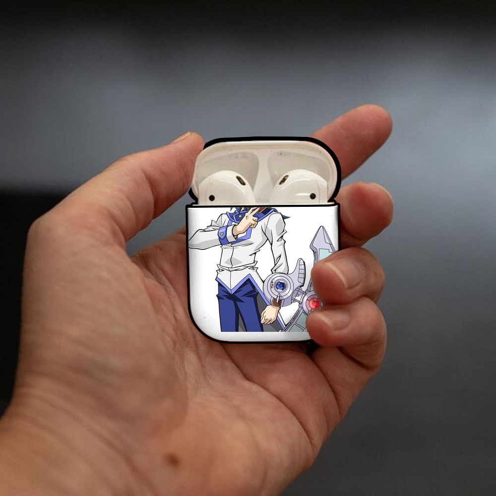 遊☆戯☆王 Yu-Gi-Oh! AirPods 第2世代保護ケース ハードシェル ブラック 耐衝撃・防指紋・カラビナ付き