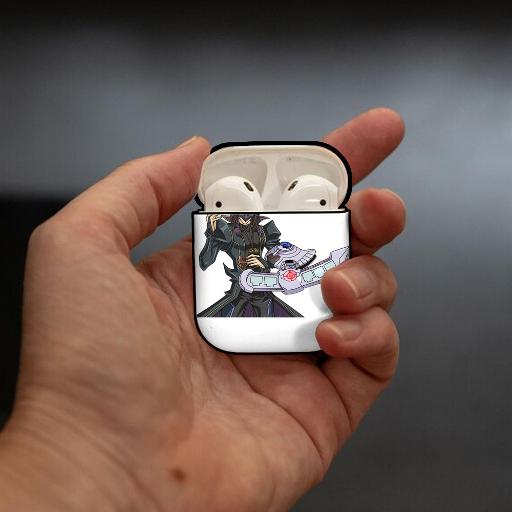遊☆戯☆王 Yu-Gi-Oh! AirPods 第2世代保護ケース ハードシェル ブラック 耐衝撃・防指紋・カラビナ付き
