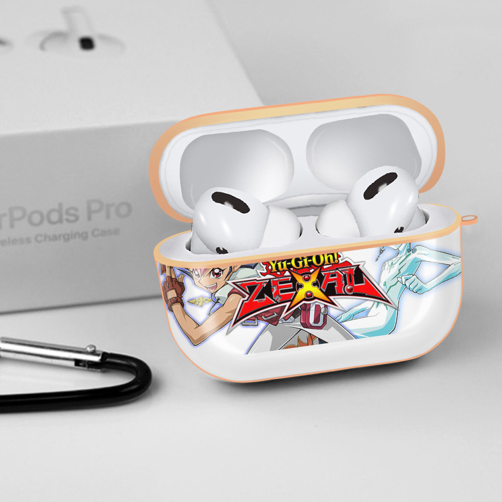 遊☆戯☆王 Yu-Gi-Oh! 【AirPods Pro用】ハードシェル保護ケース｜耐衝撃・防指紋・カラビナ付き商品仕様