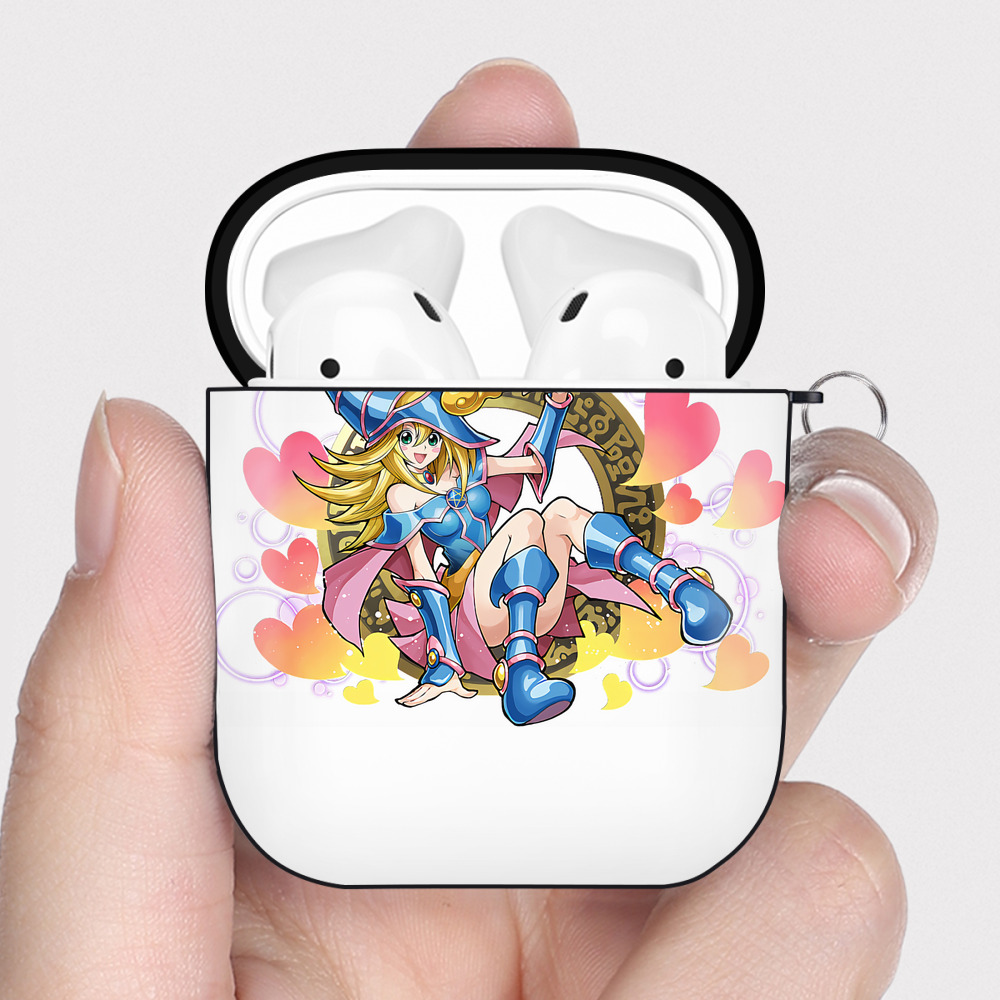 （画像用） 遊☆戯☆王 Yu-Gi-Oh! AirPods 第2世代保護ケース ハードシェル ブラック 耐衝撃・防指紋・カラビナ付き
