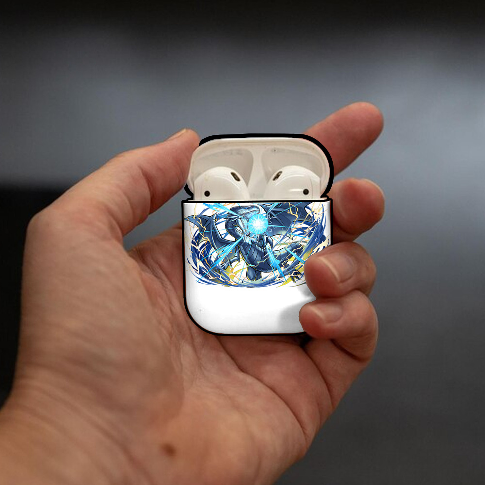 遊☆戯☆王 Yu-Gi-Oh! AirPods 第2世代保護ケース ハードシェル ブラック 耐衝撃・防指紋・カラビナ付き